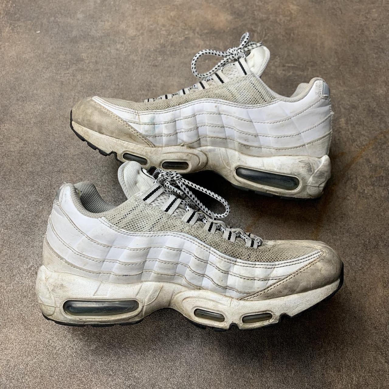 Nike Air Max 95 white black trainers