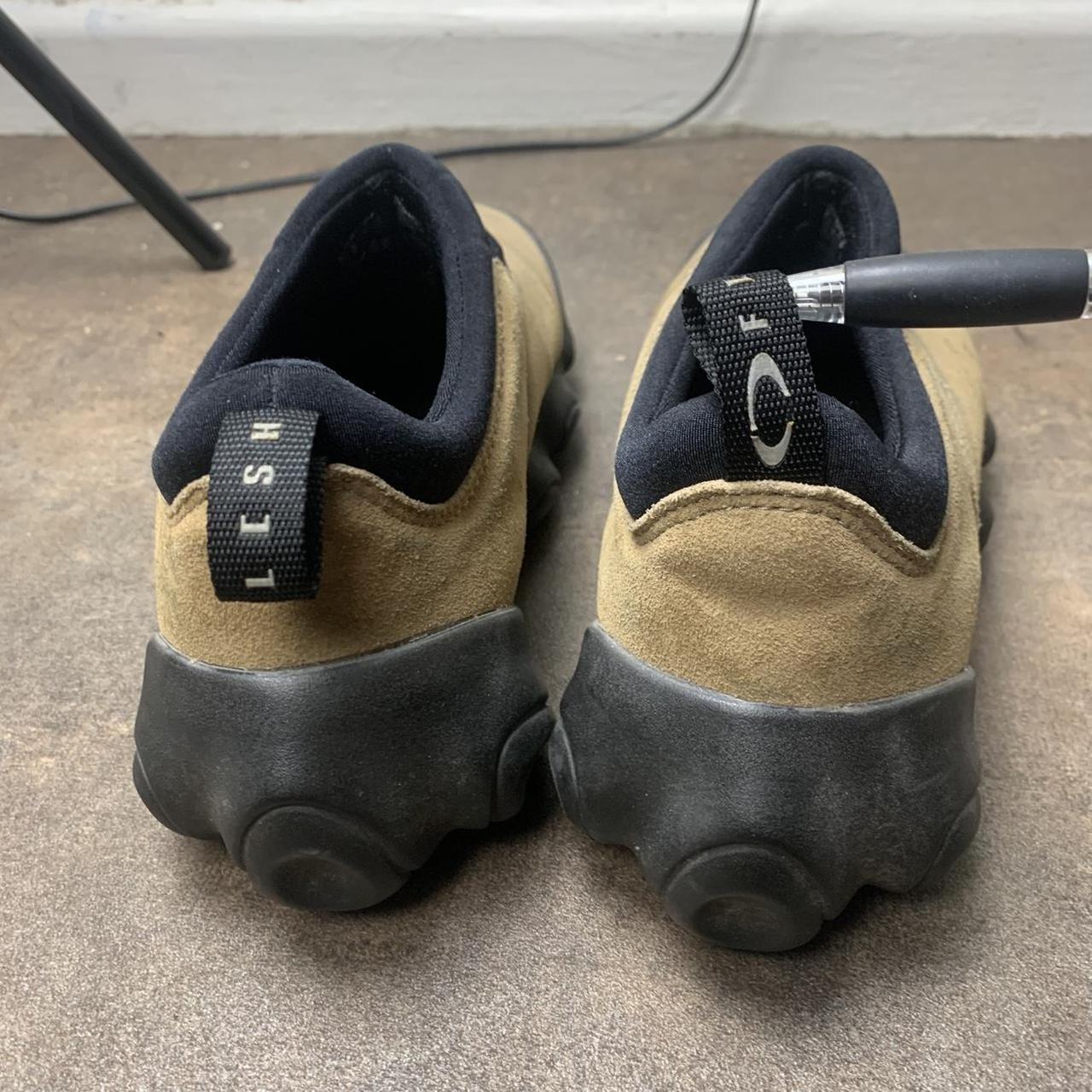 Oakley Software 00s Flesh beige black slip on trainers