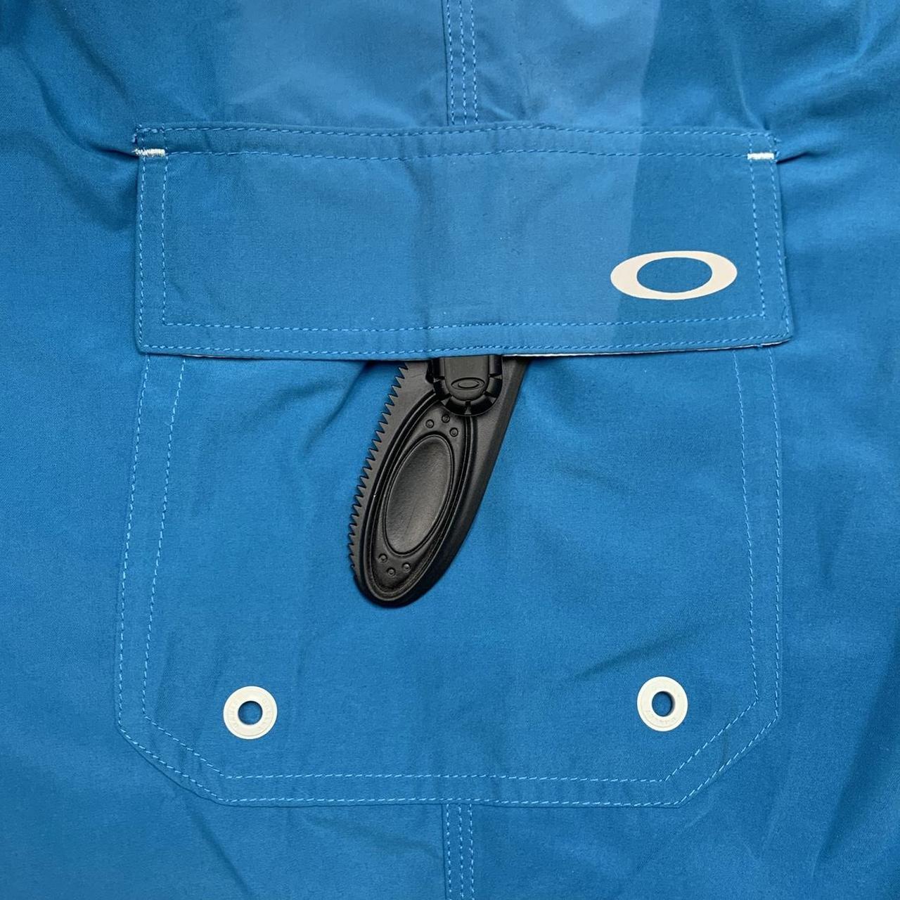 Oakley Software 00s blue baggy boardshorts
