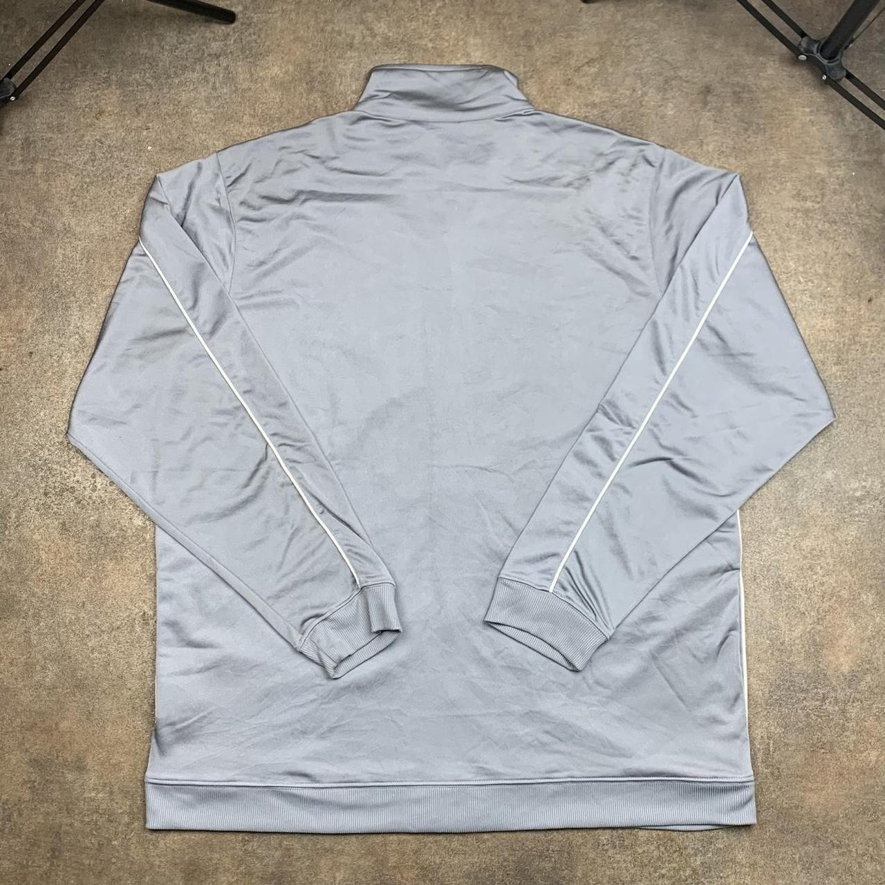 Nike 00s light grey boxy zip jumper