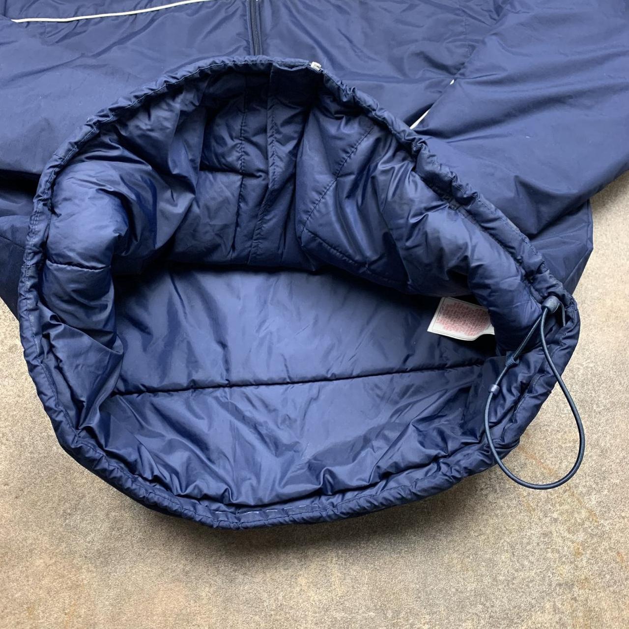 Nike 00s navy white puffer jacket