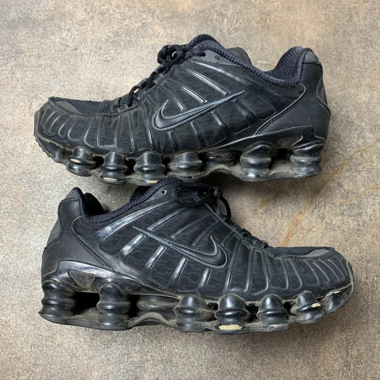Nike Shox 00s black grey trainers