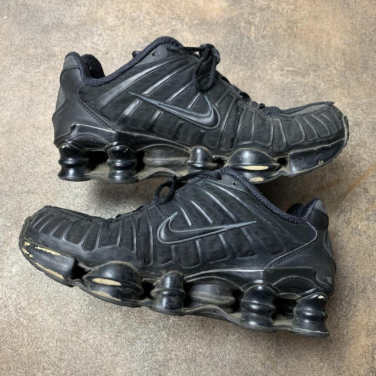 Nike Shox 00s black grey trainers