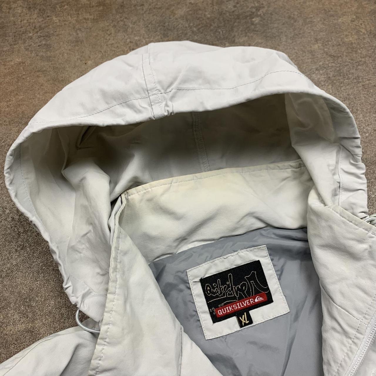 Quiksilver 00s graphic white grey ski jacket