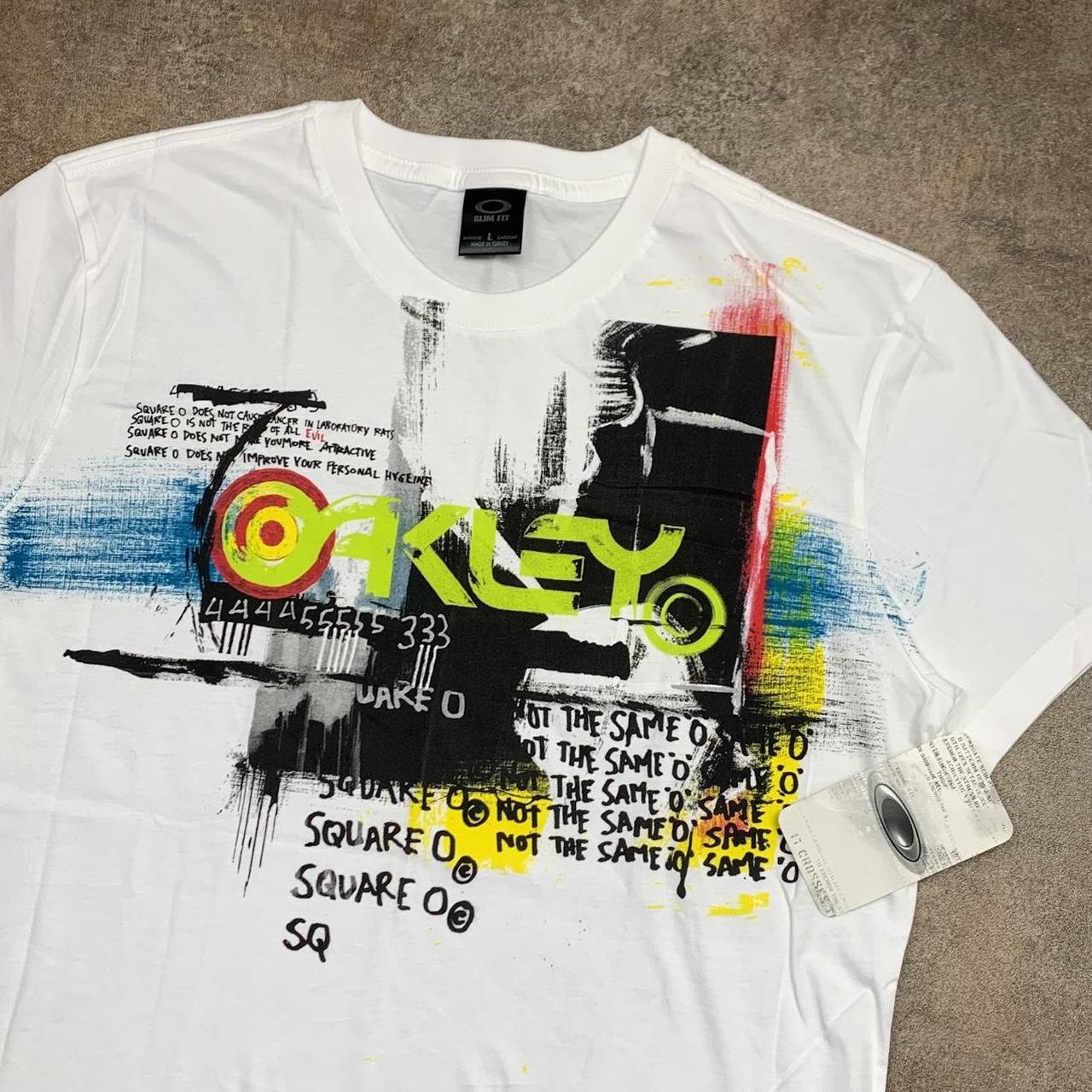 Oakley vintage Y2K white graphic slim fit tee