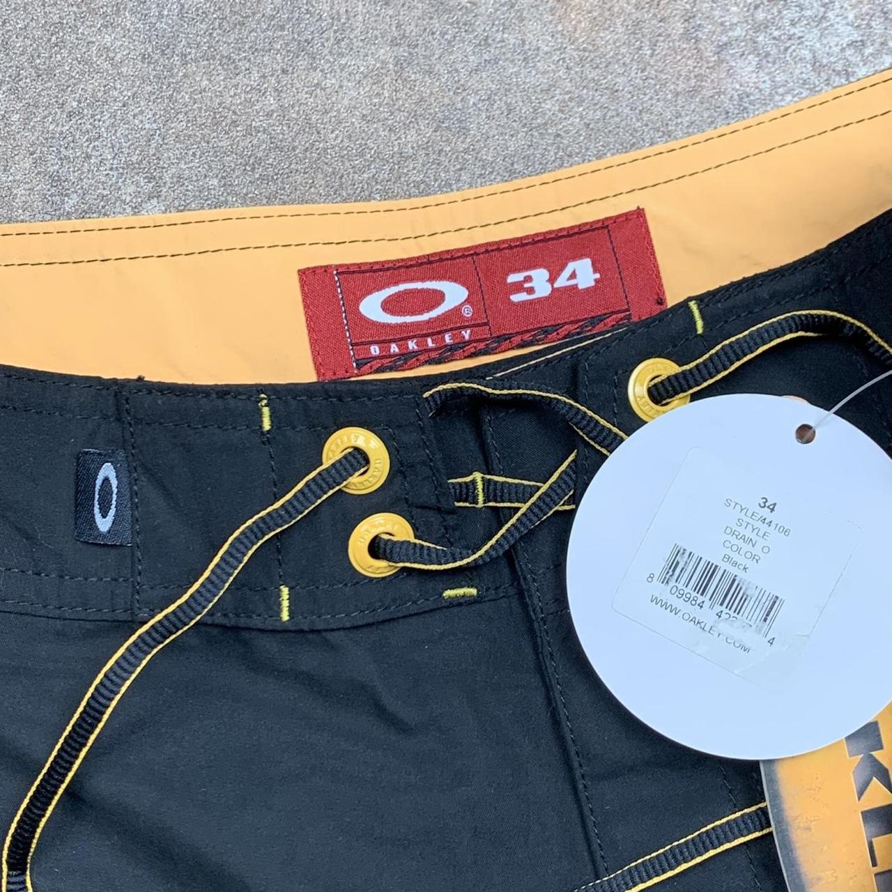 Oakley Software 00s black baggy boardshorts