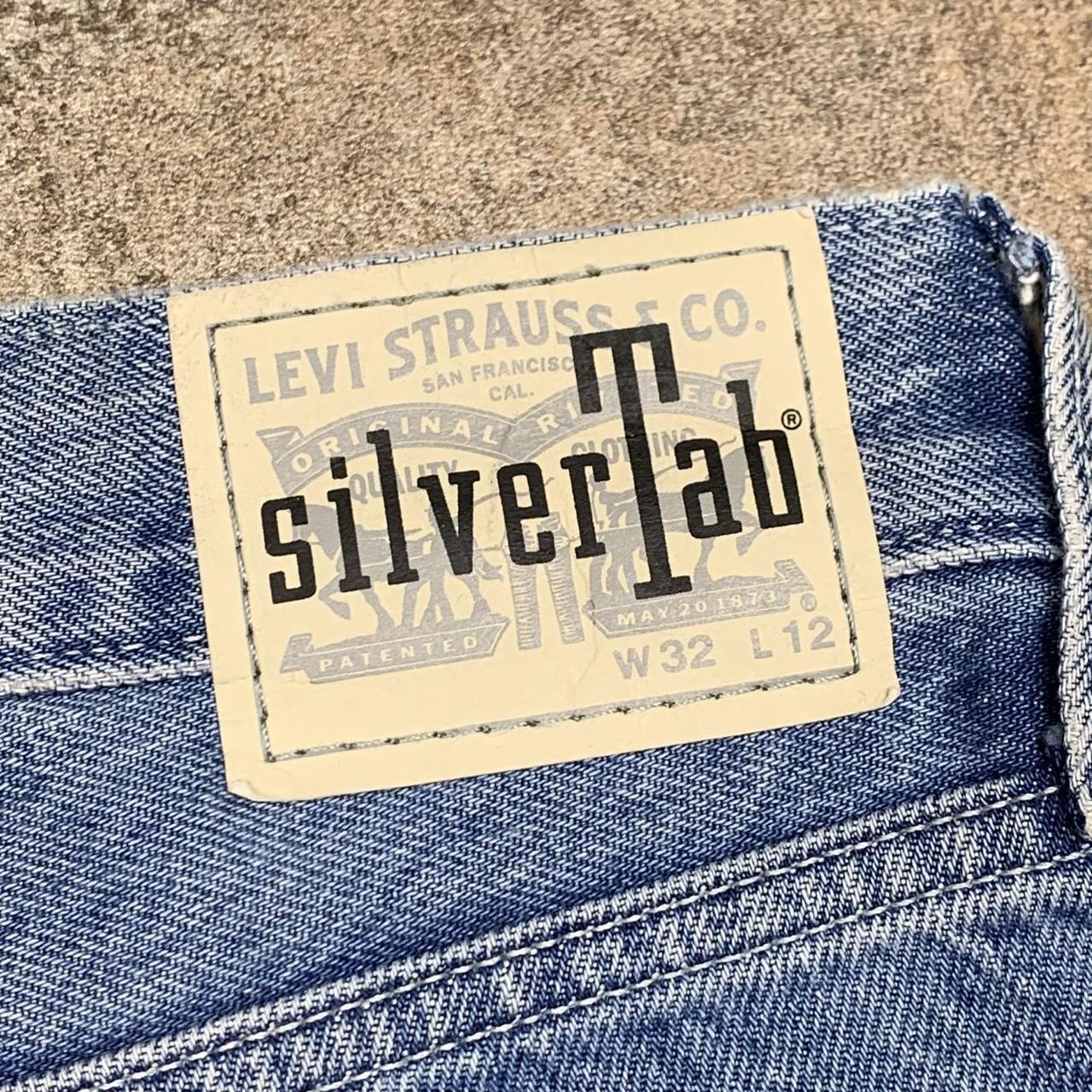 Levi's Silvertab 00s baggy blue denim jorts