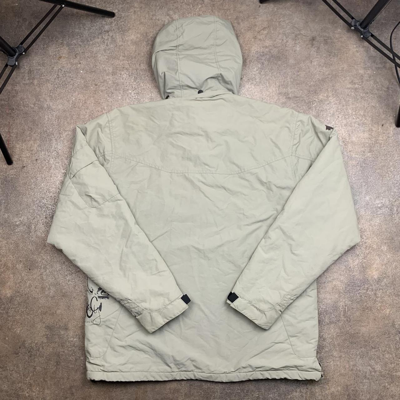 Quiksilver 00s beige utilised graphic ski jacket