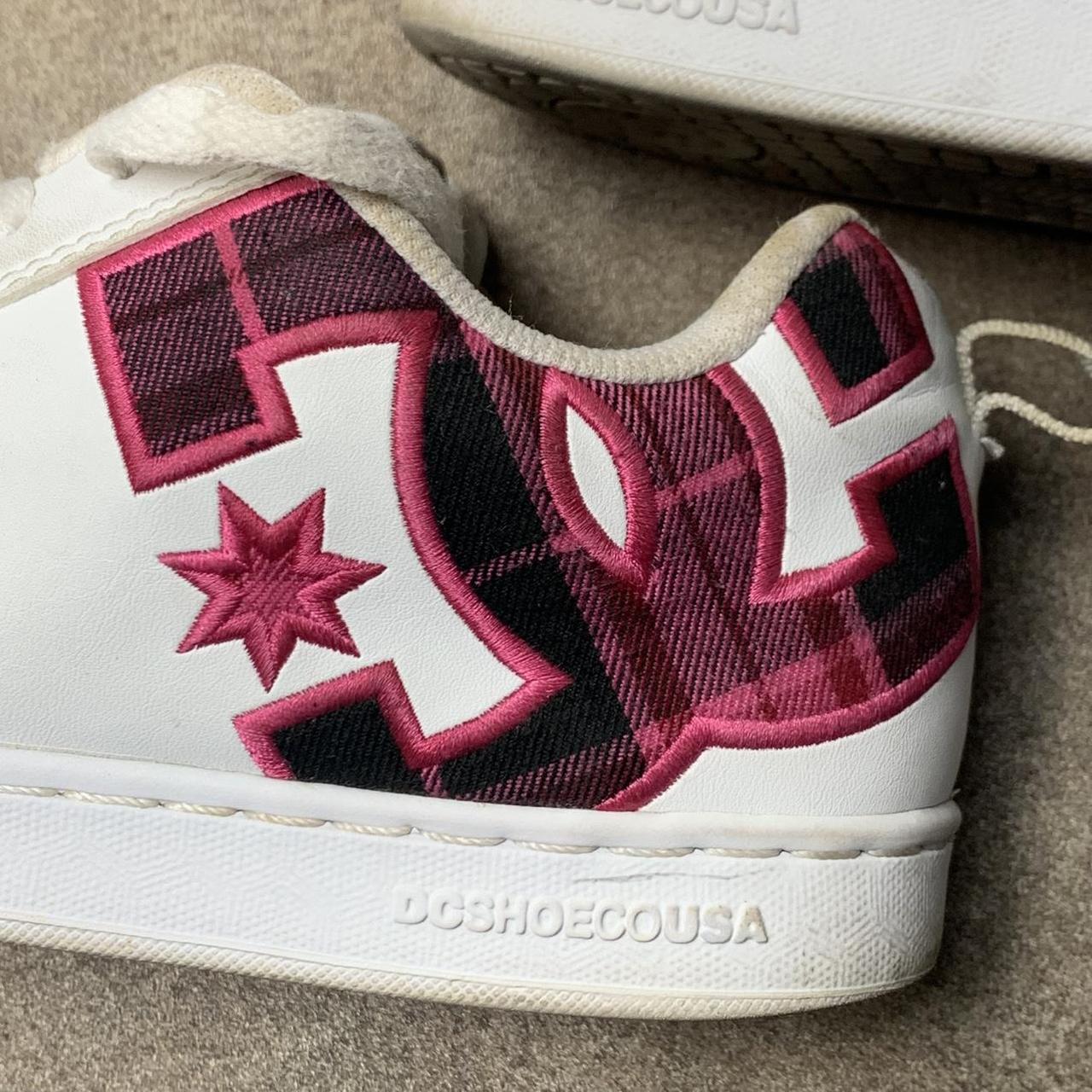 DC Shoes 00s Court Graffik white pink trainers