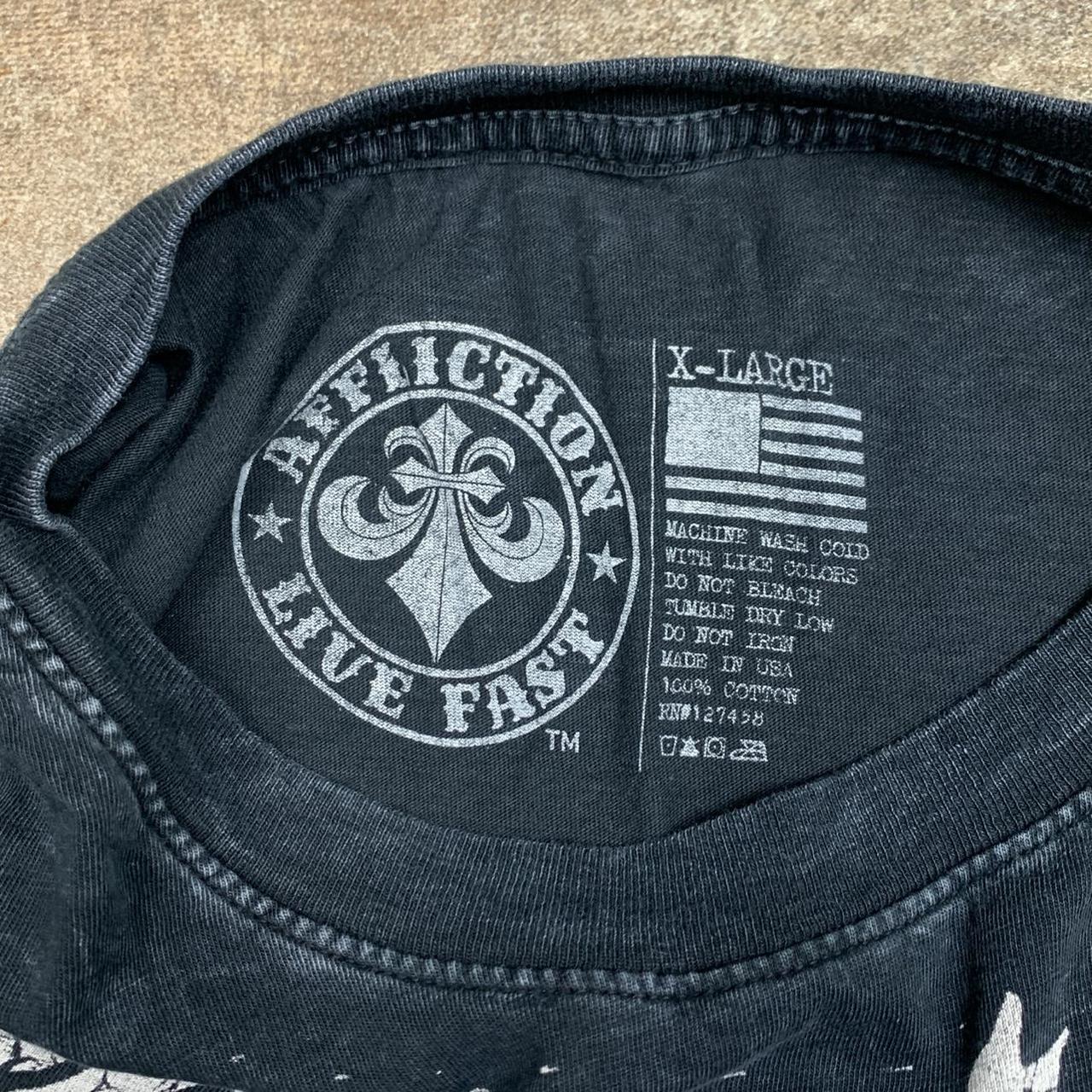 Affliction 00s black white grunge graphic tee