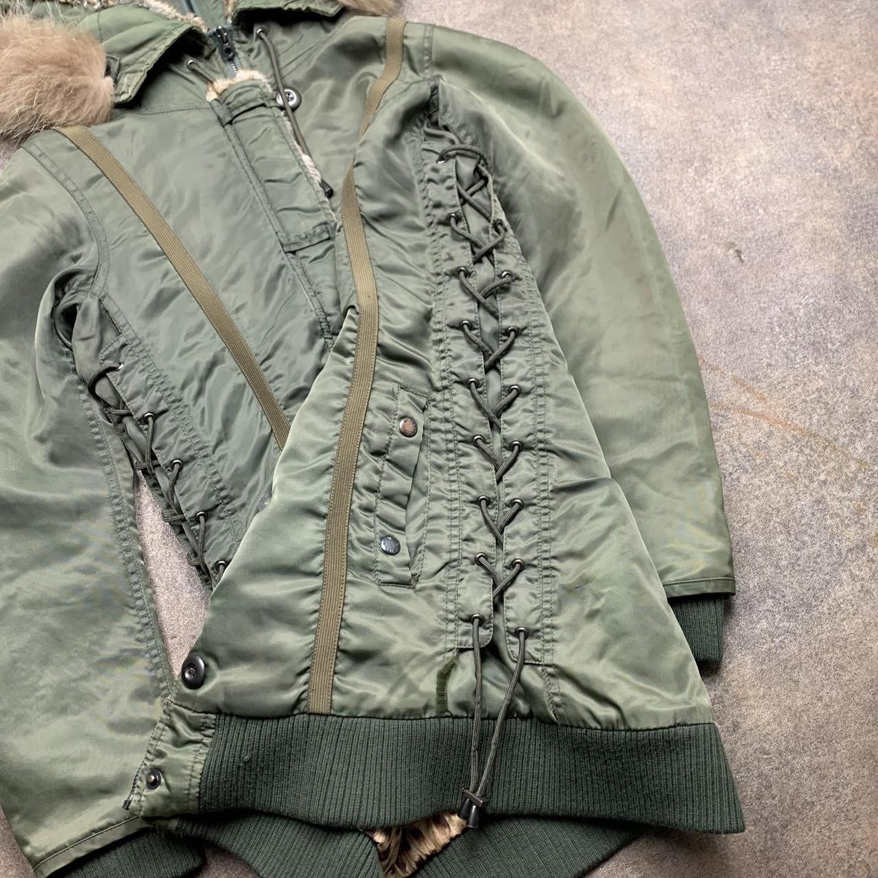Avirex 00s split hood khaki green utilised jacket