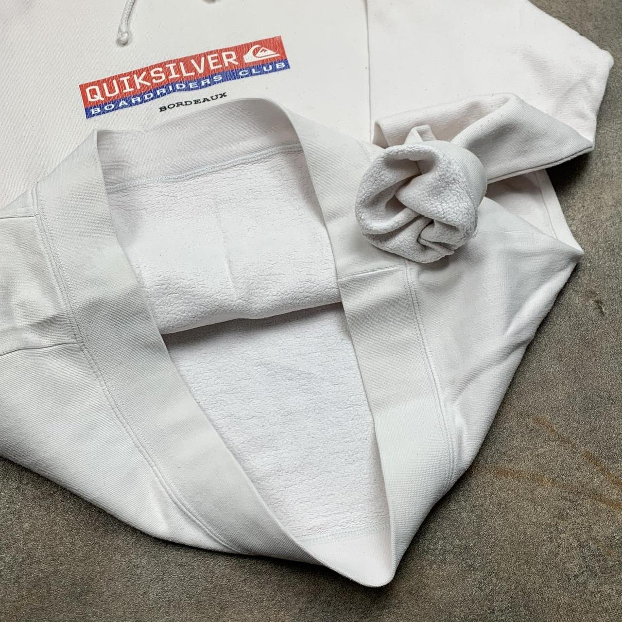 Quiksilver 90s white graphic boxy hoodie