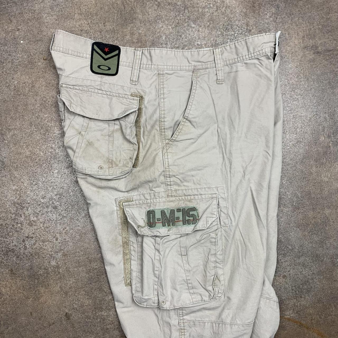 Oakley 00s baggy cream cargo trousers