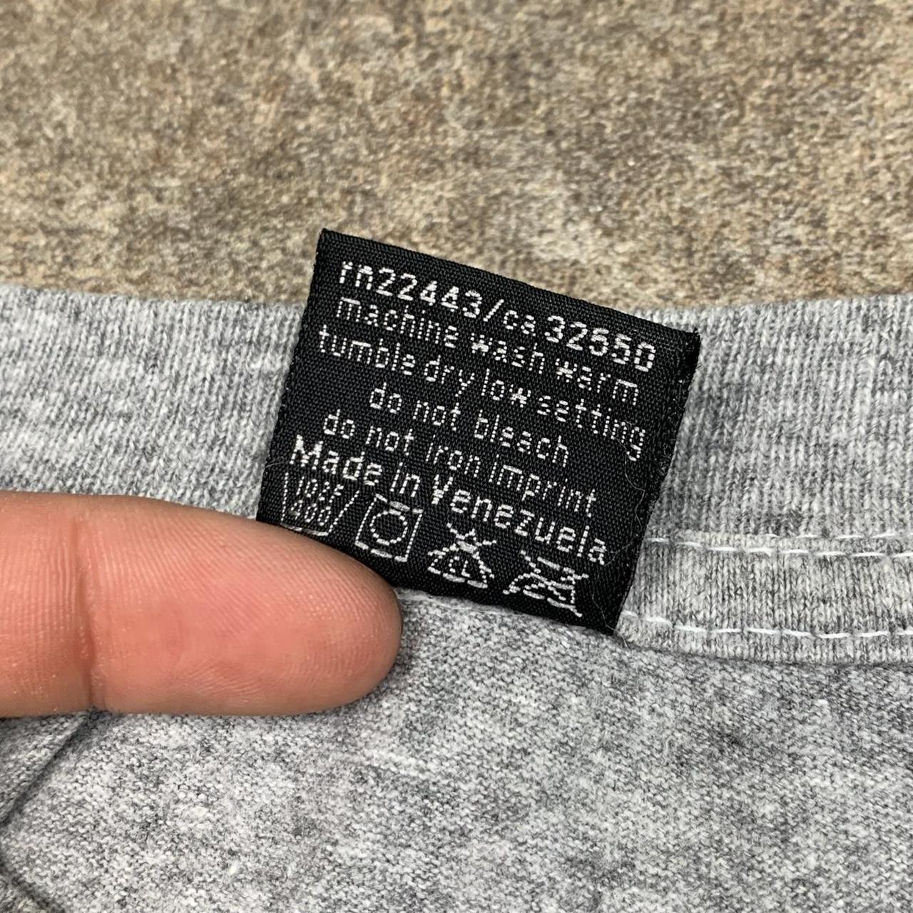 Quiksilver 90s grey blue graphic boxy tee