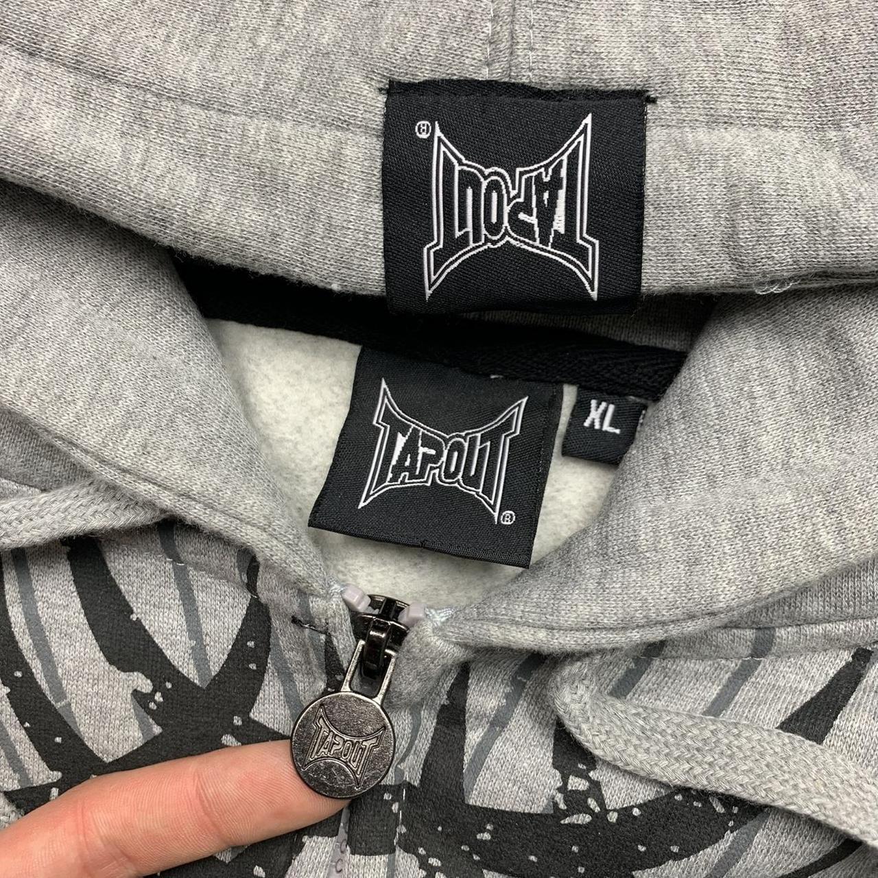 Tapout 00s graphic grey boxy grunge zip hoodie