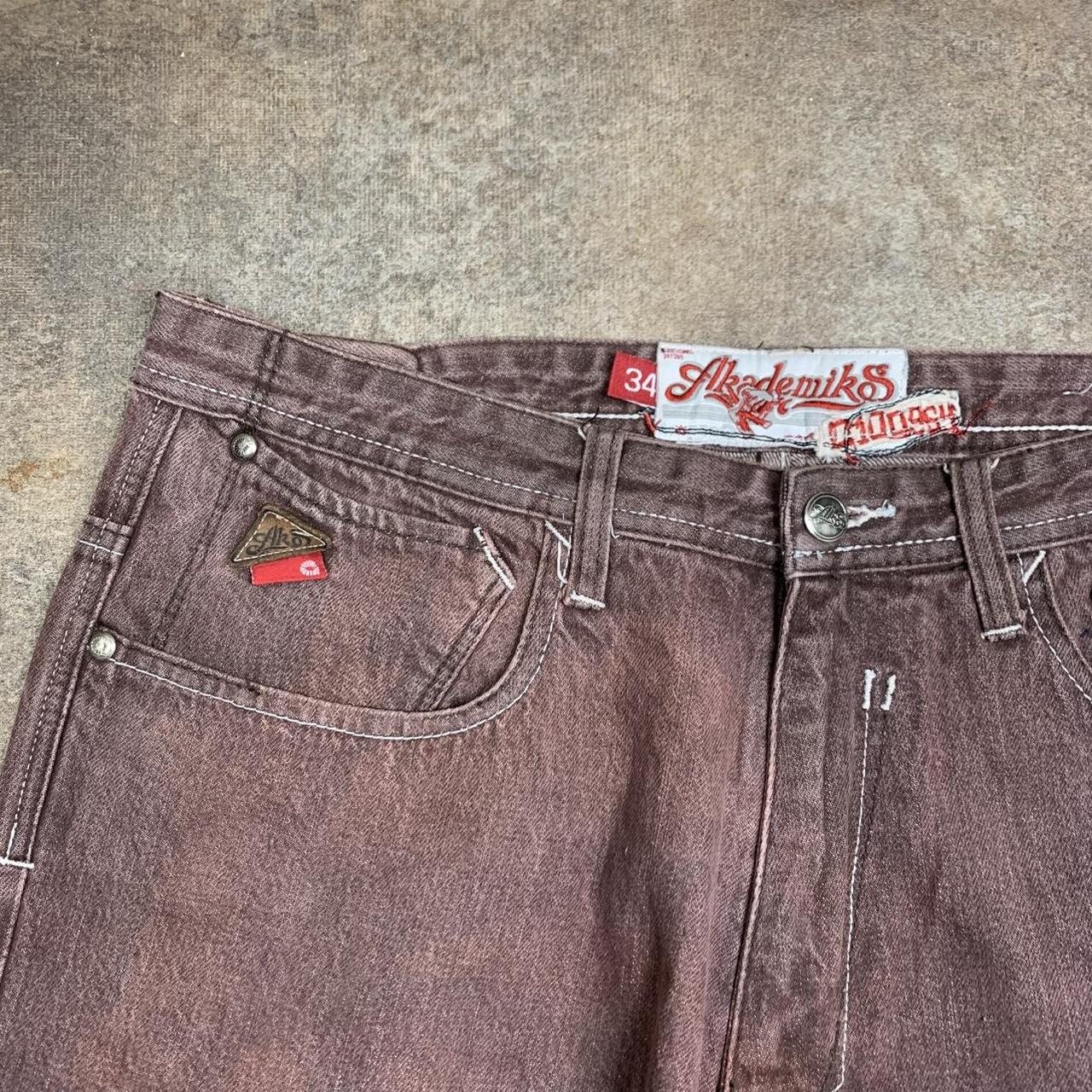 Akademiks 90s baggy graphic maroon denim jeans
