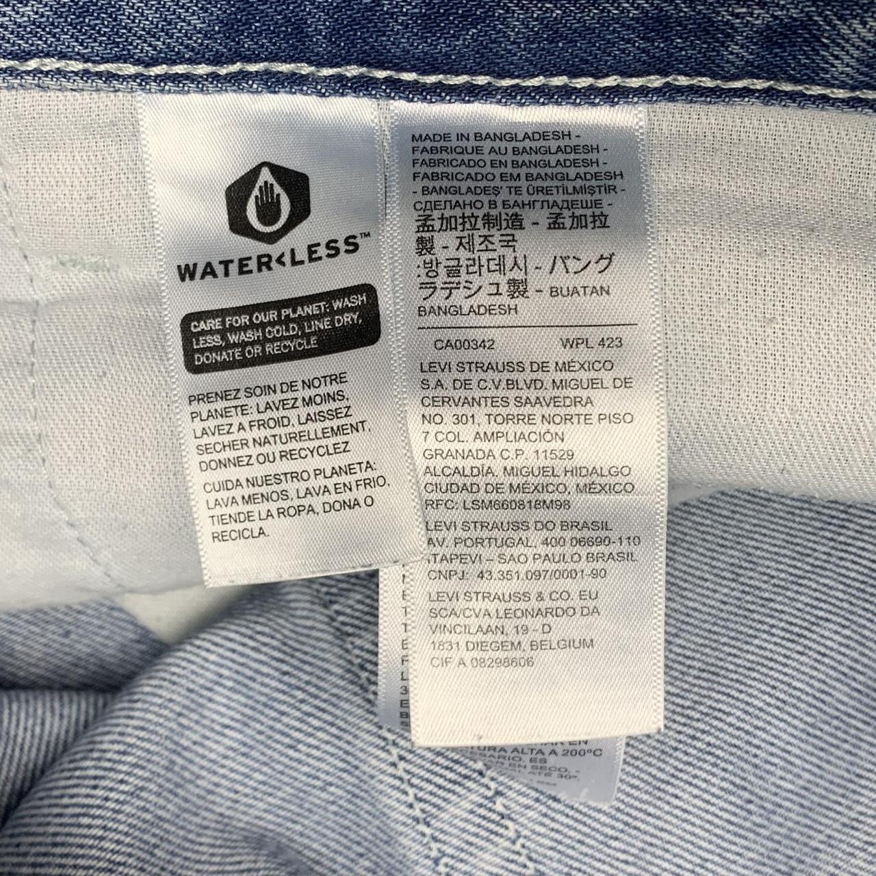 Levi's Silvertab 00s baggy blue denim jorts