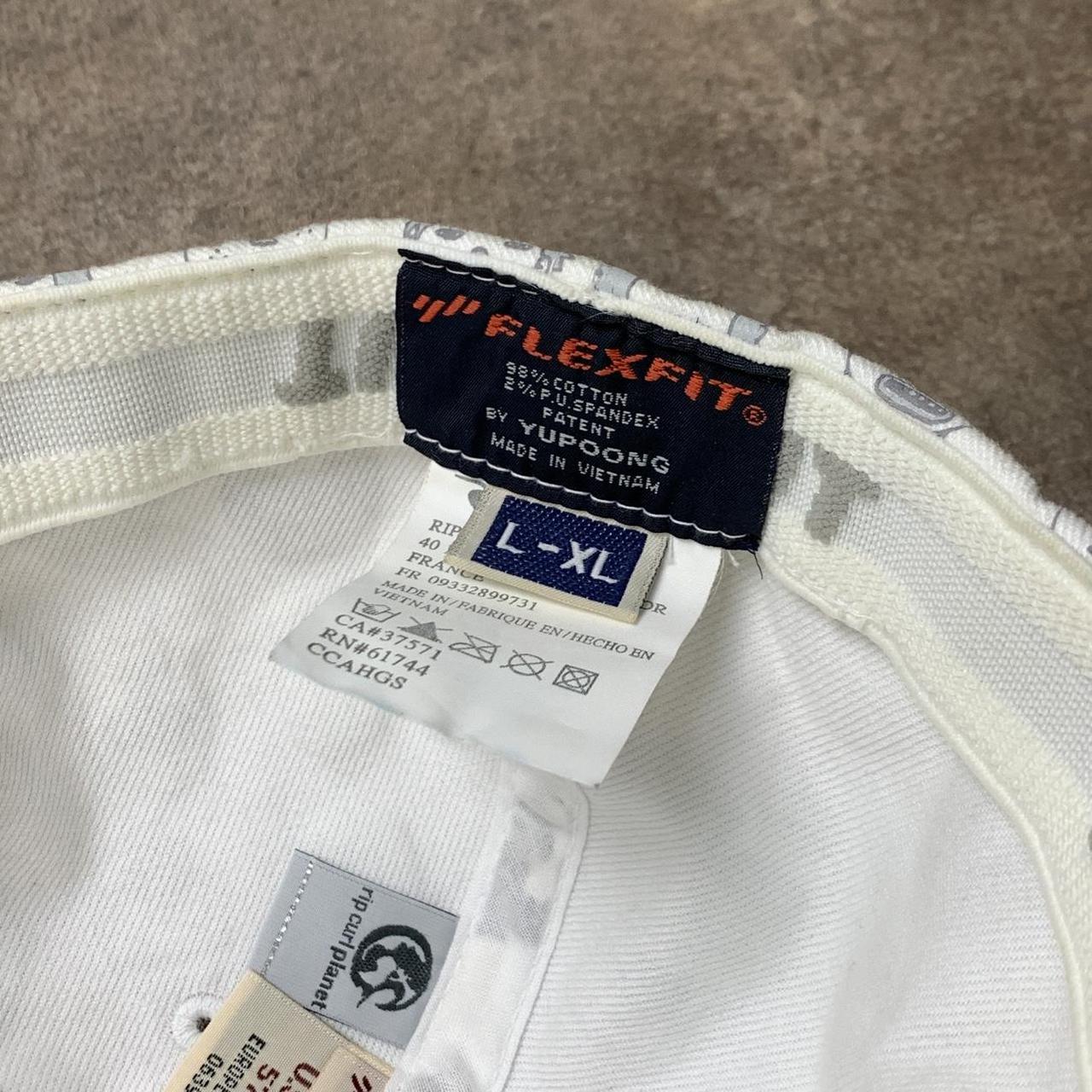 Rip Curl 00s white grey graphic cap
