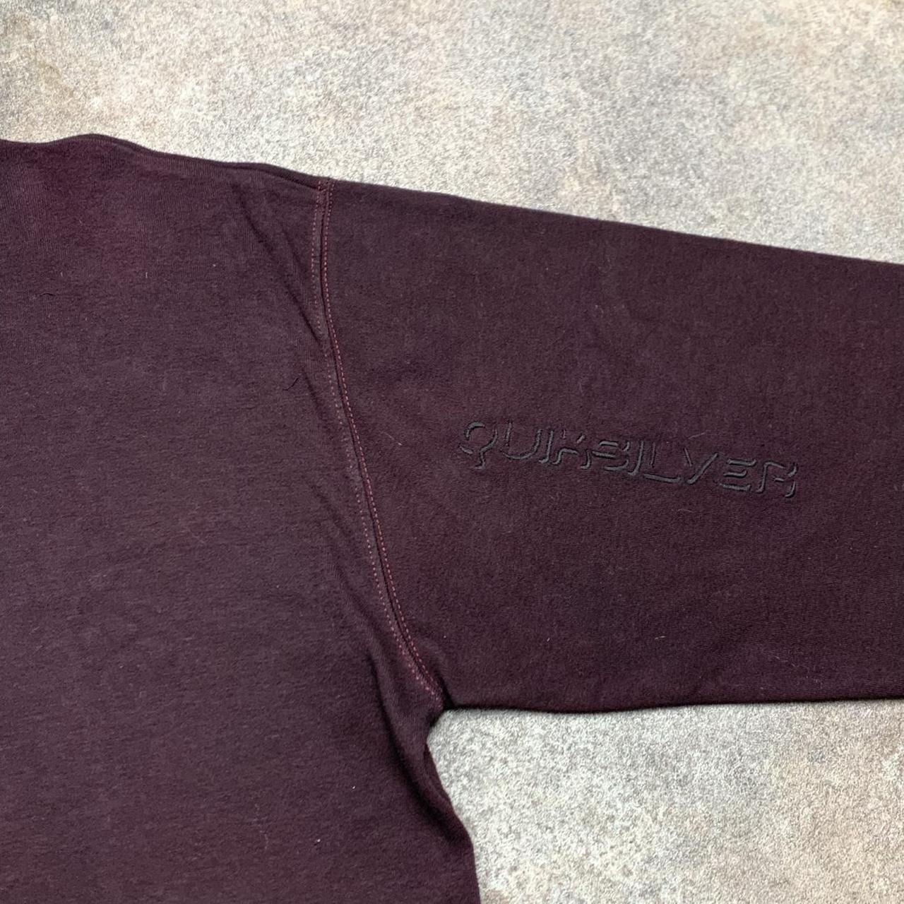 Quiksilver 00s maroon long sleeve tee