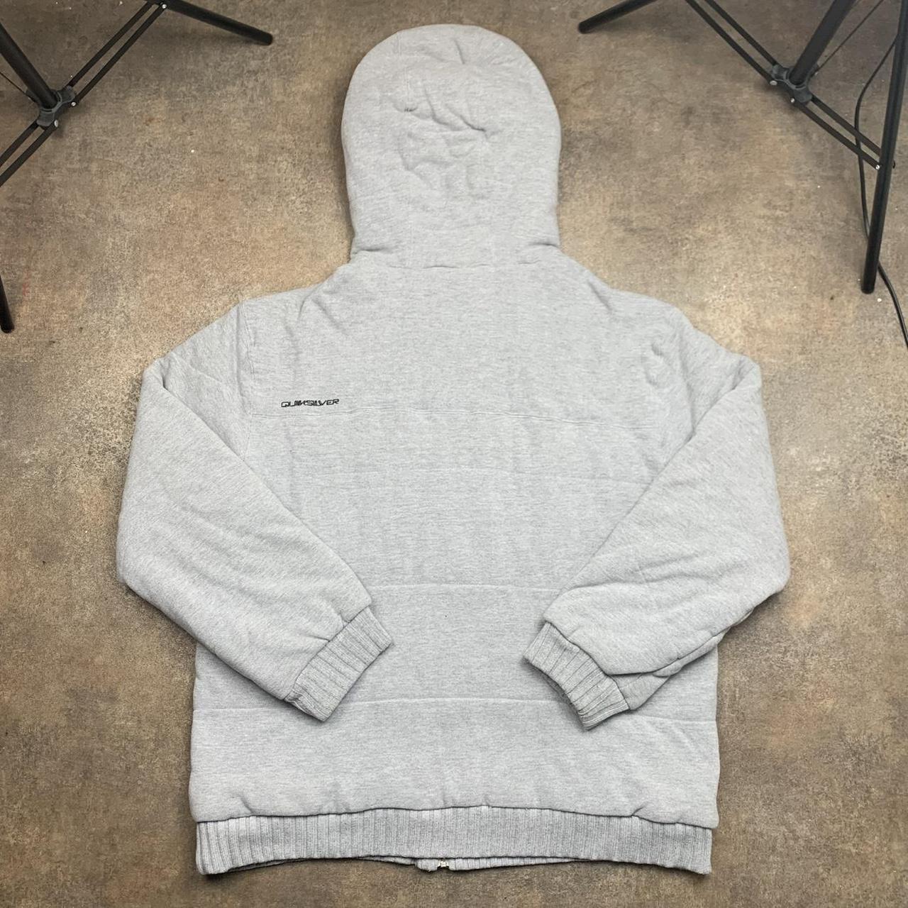 Quiksilver 00s light grey boxy zip hoodie