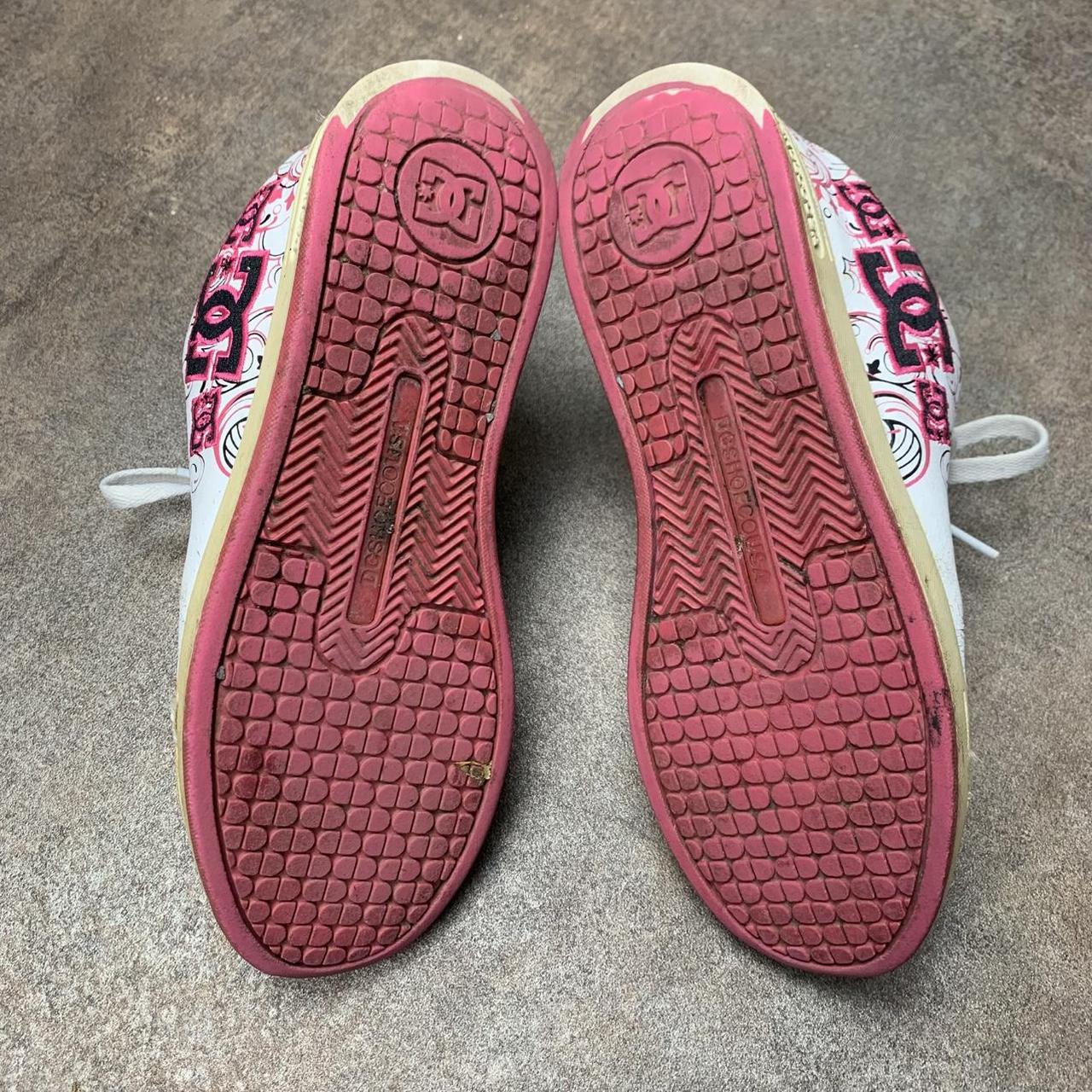 DC Shoes Pixie 3 00s white pink chunky trainers
