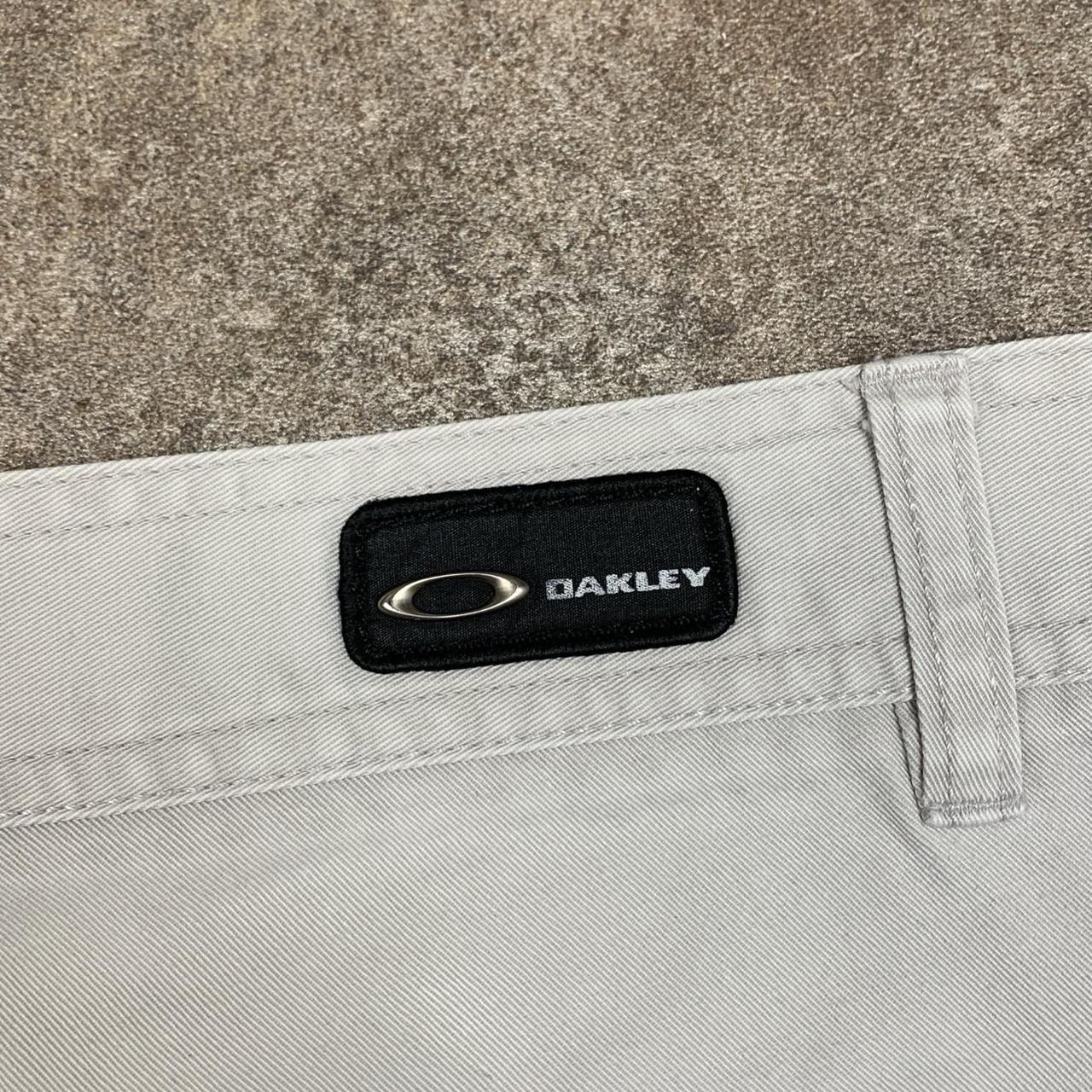 Oakley Software 00s cream baggy shorts
