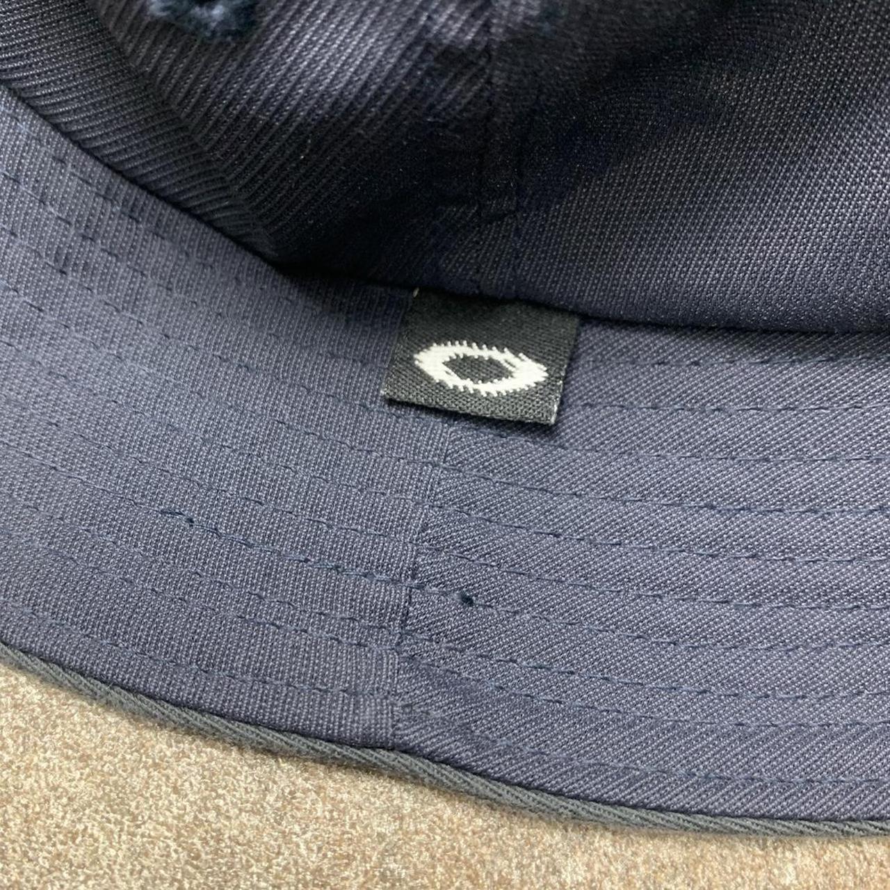 Oakley Software 90s dark navy pocket bucket hat