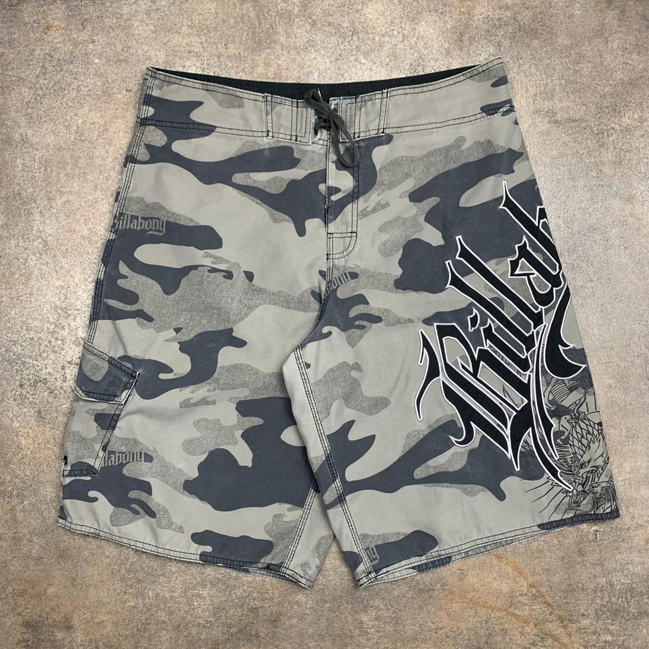 Billabong 00s camo graphic boardshorts