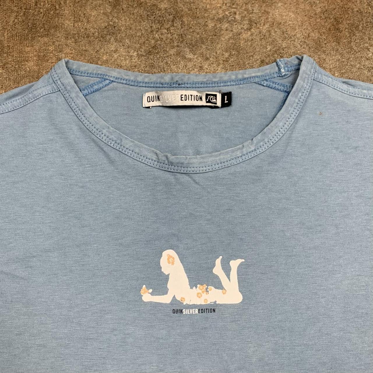 Quiksilver 90s light blue boxy graphic tee