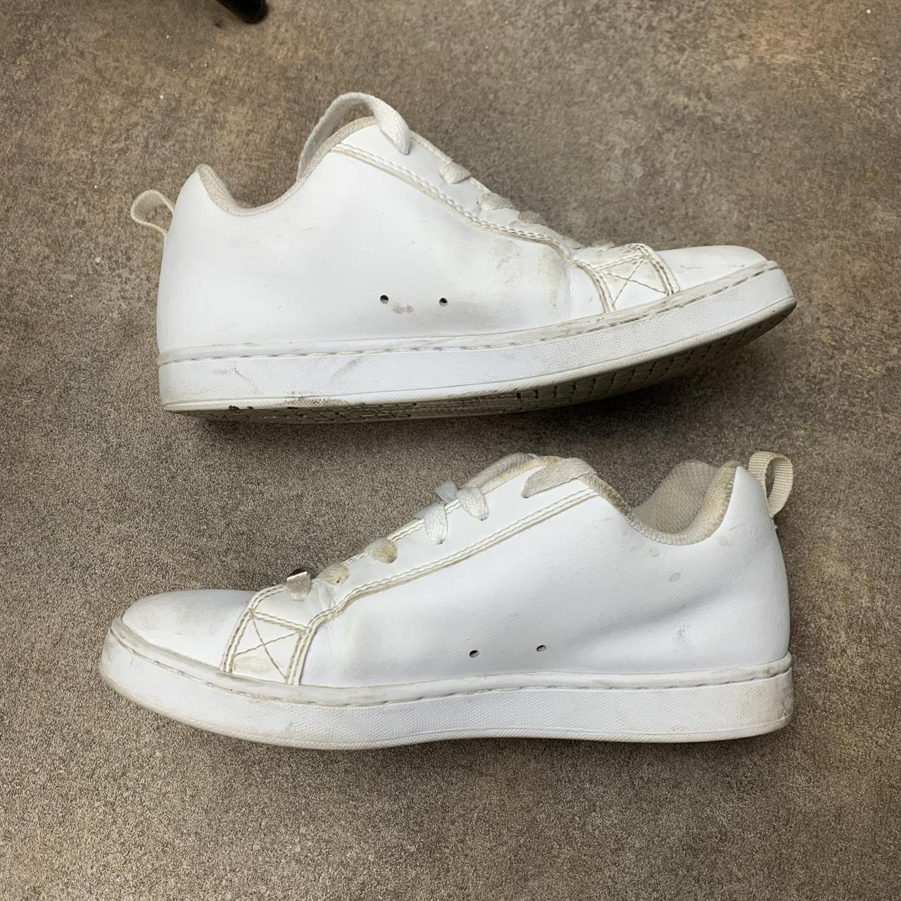 DC Shoes Court Graffik 00s white pink chunky trainers