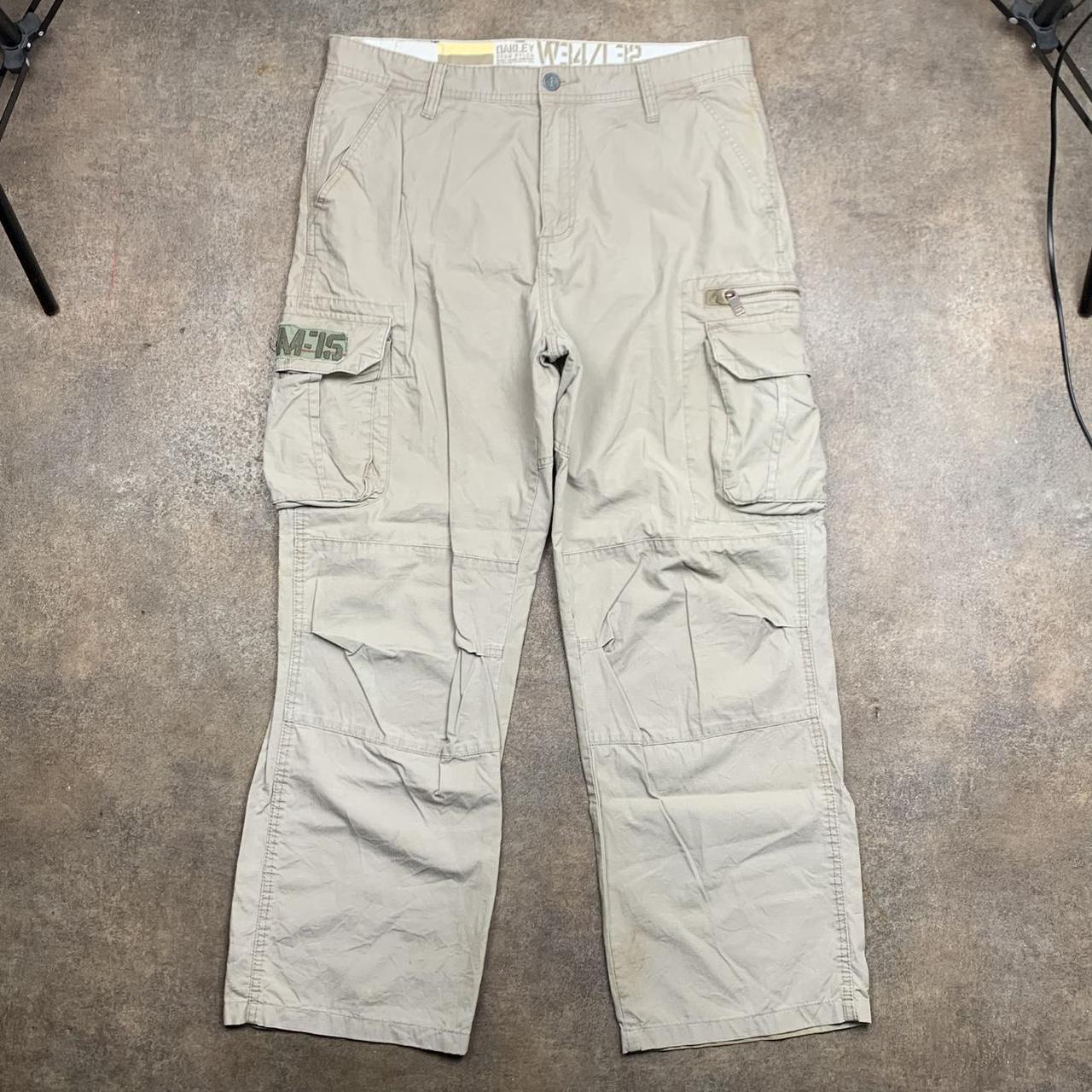 Oakley 00s baggy cream cargo trousers