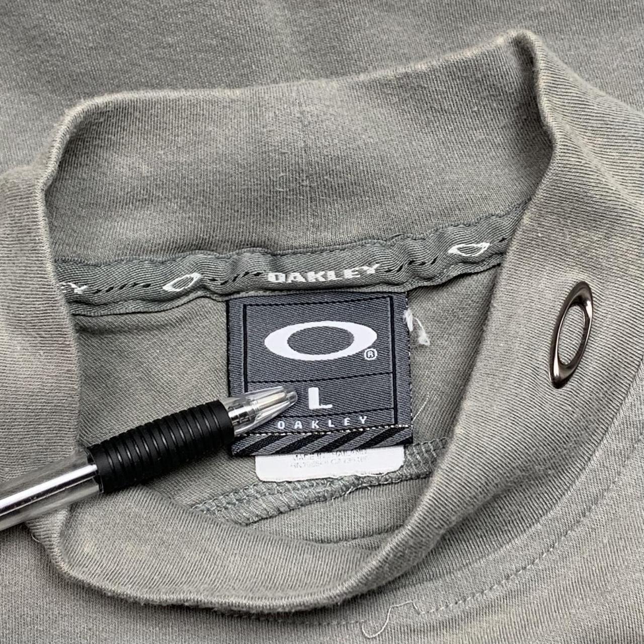 Oakley Software 00s light grey long sleeve tee