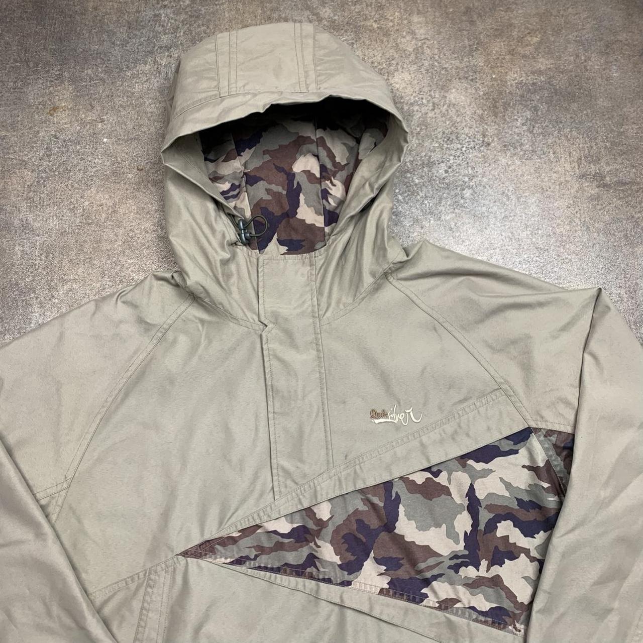 Quiksilver 00s cream camo technical utilised coat