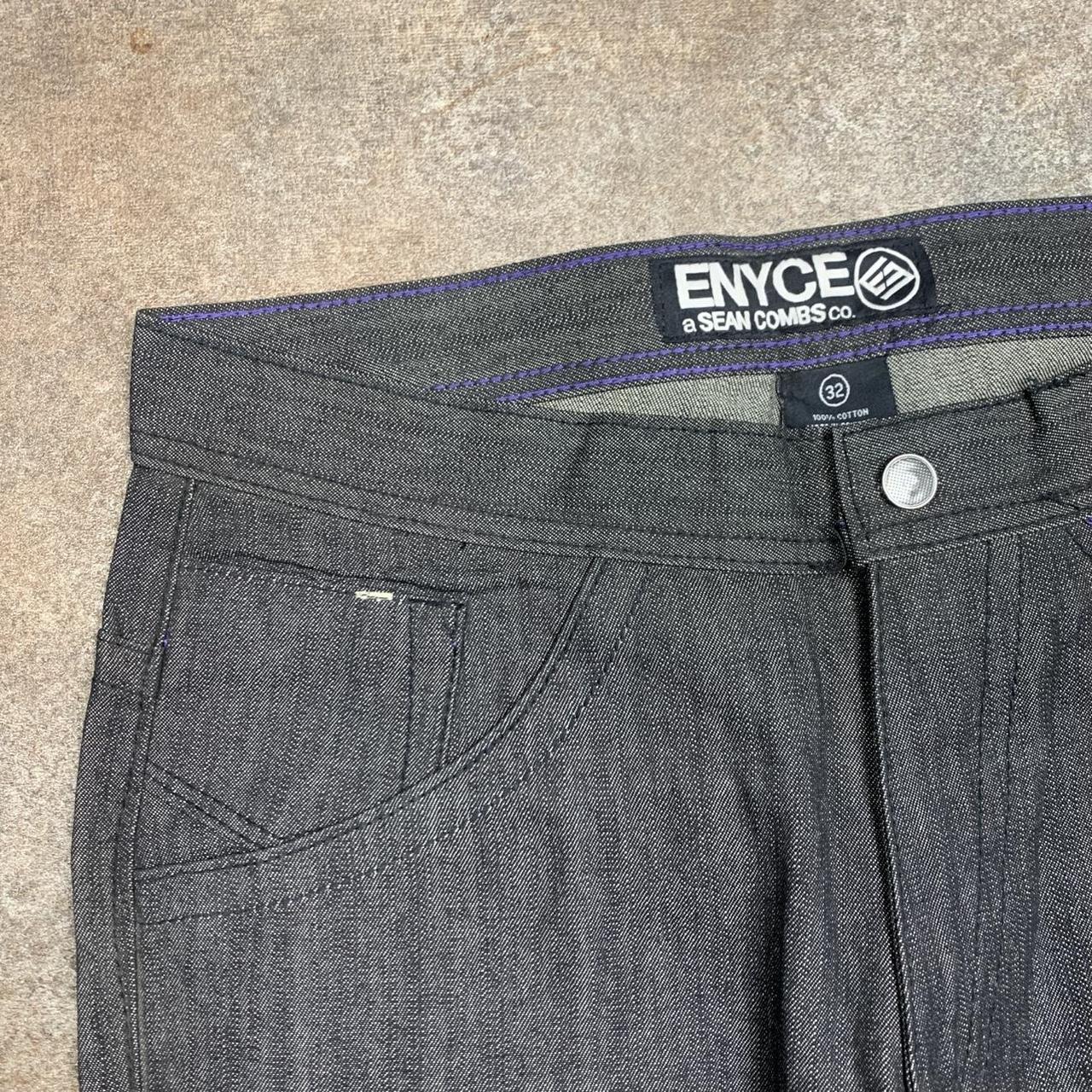 Enyce 00s baggy grey graphic denim jeans