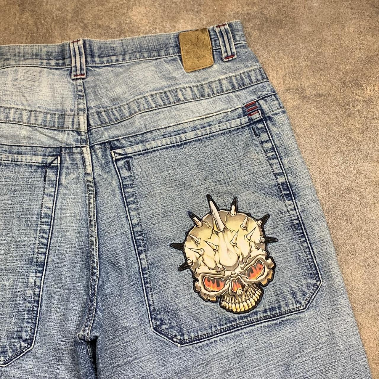 JNCO 00s graphic baggy light blue denim jorts