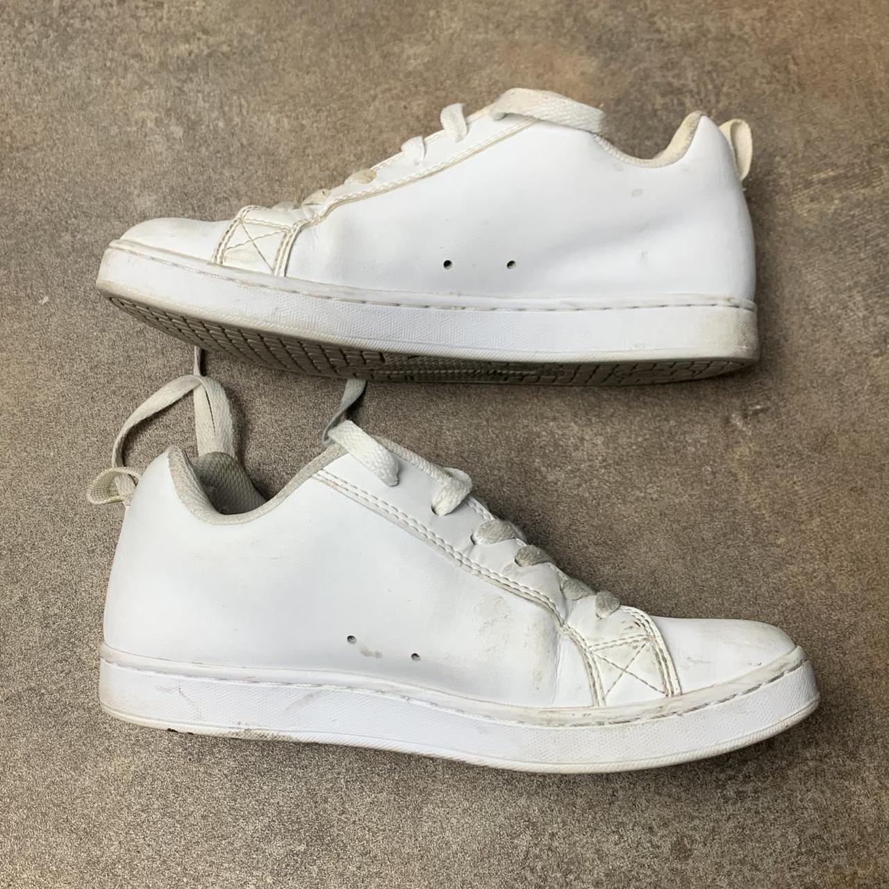 DC Shoes 00s Court Graffik white pink trainers
