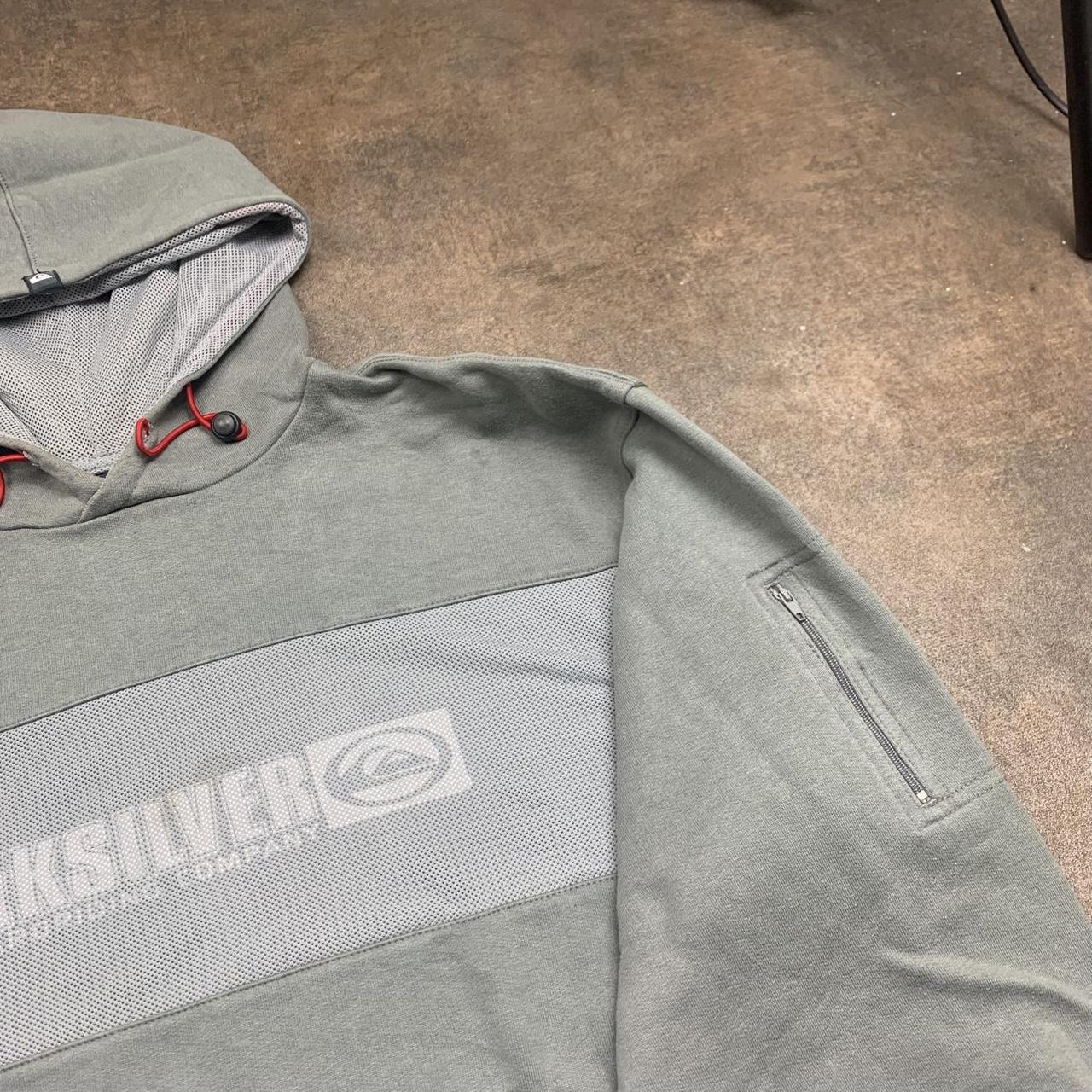 Quiksilver 90s grey graphic boxy hoodie