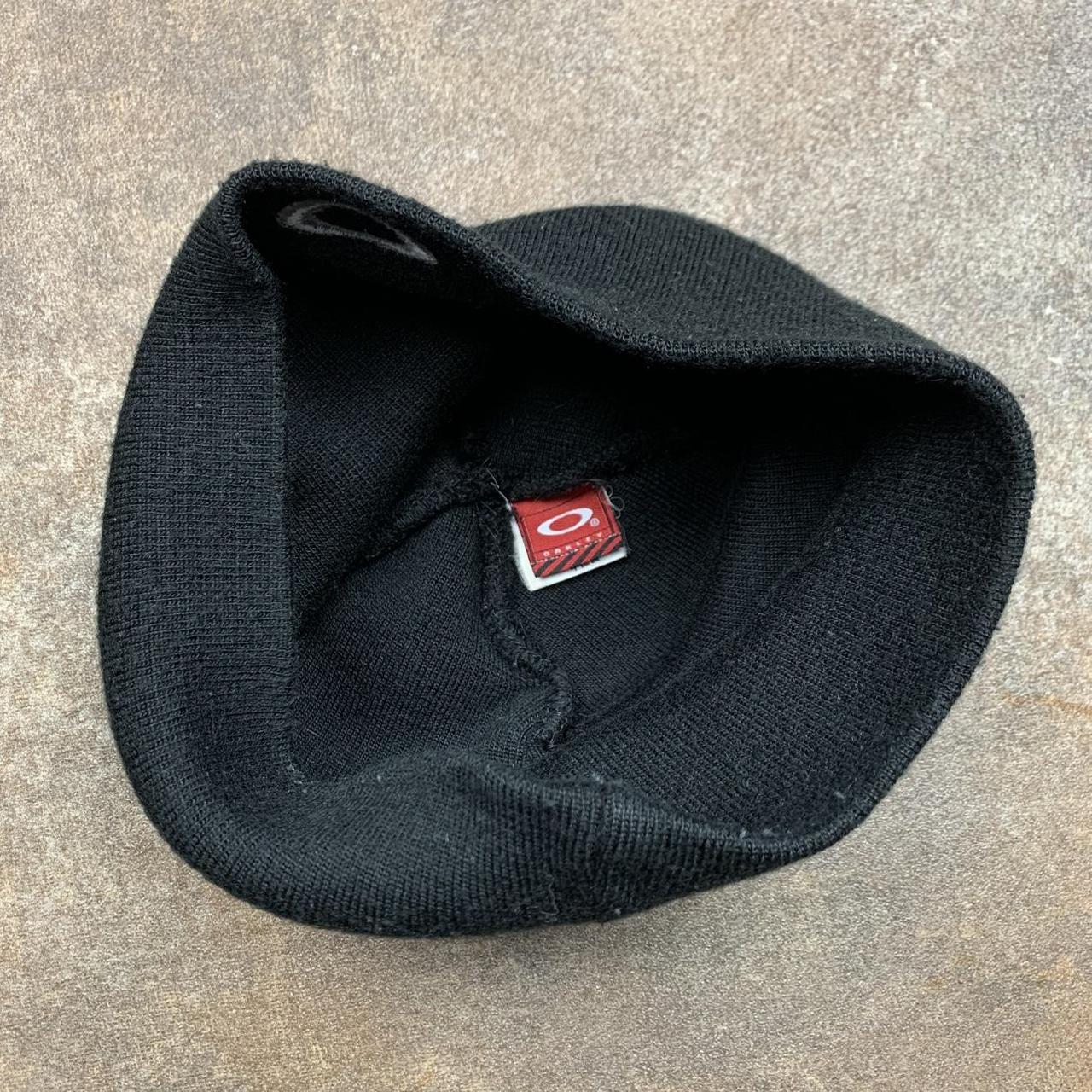 Oakley Software 00s black logo skully beanie