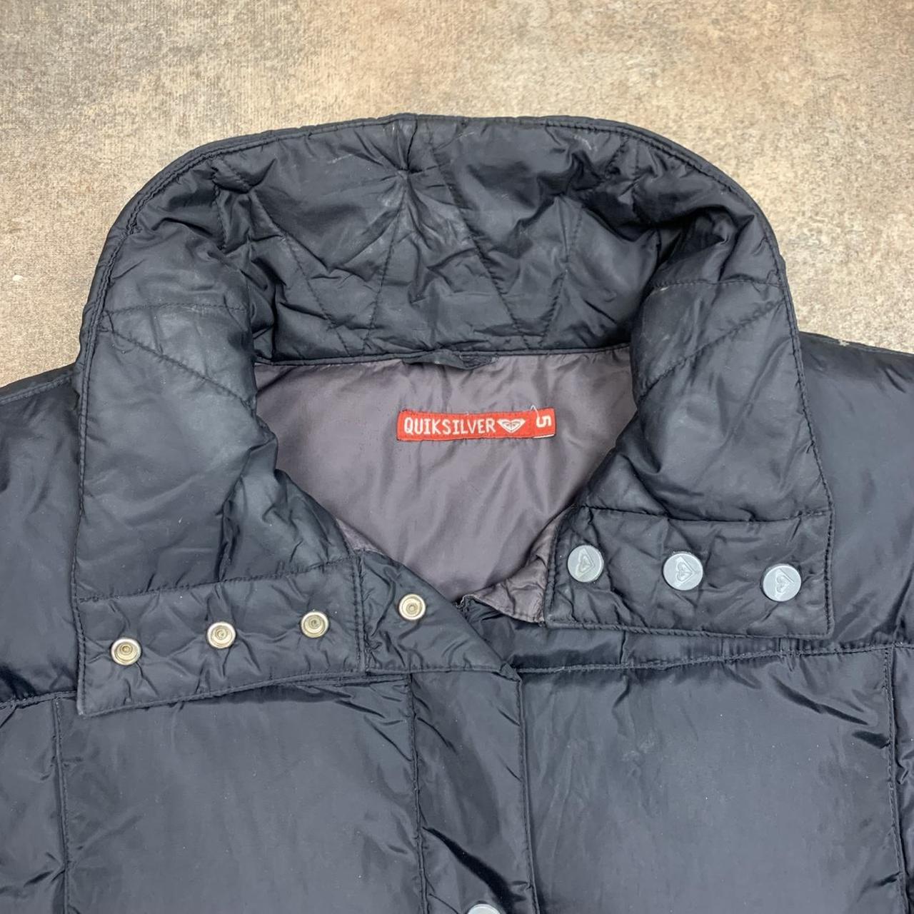Quiksilver 90s black puffer lined jacket
