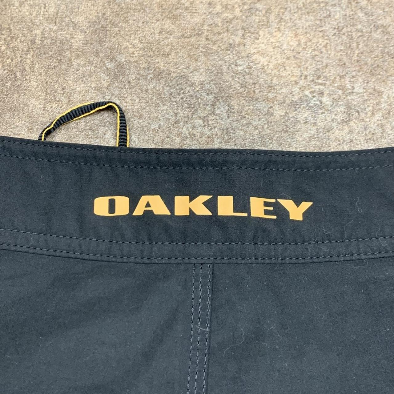 Oakley Software 00s black baggy boardshorts