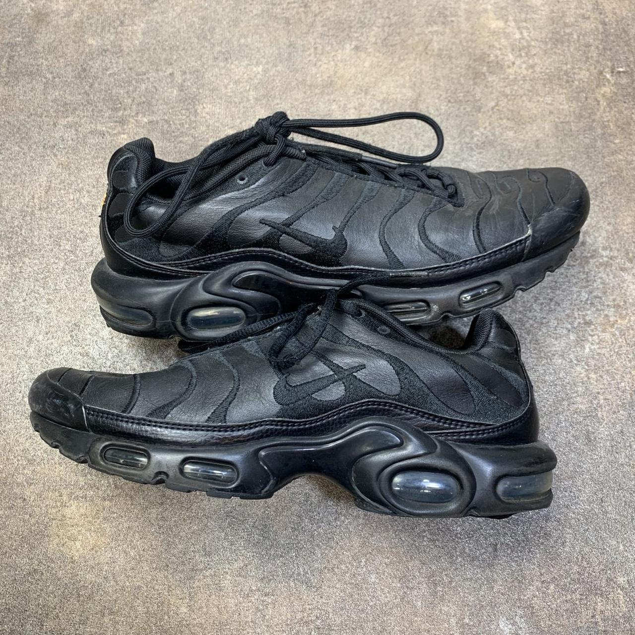 Nike TN black trainers