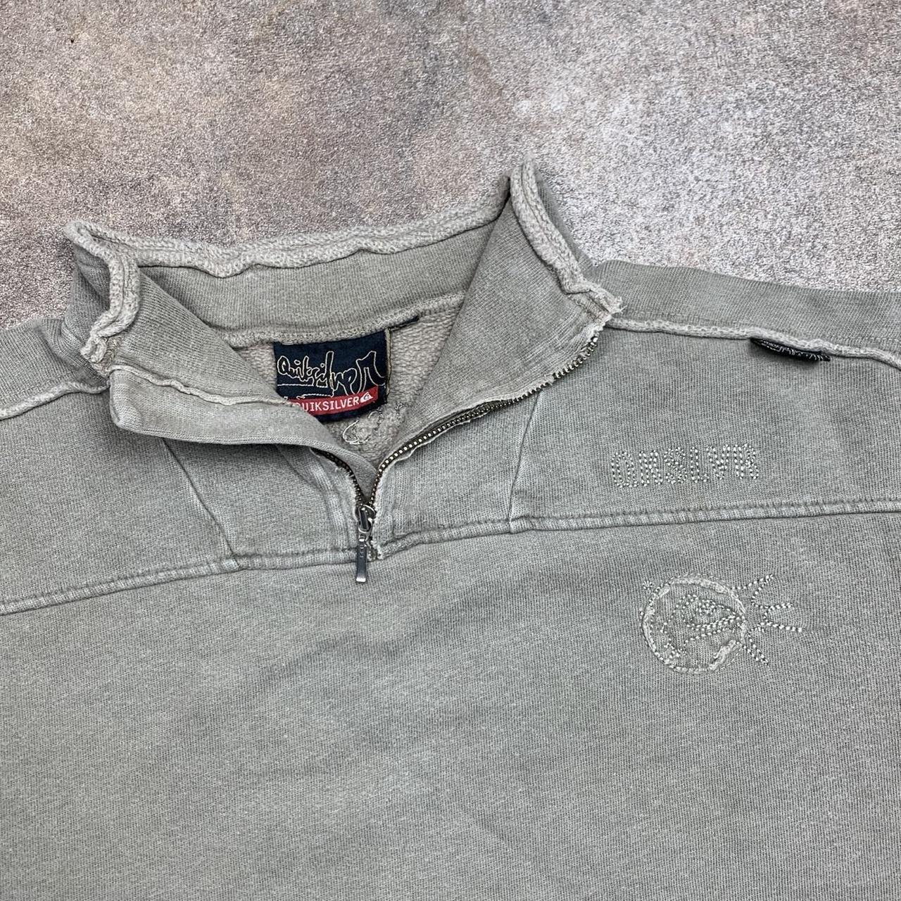Quiksilver 00s graphic cream zip jumper
