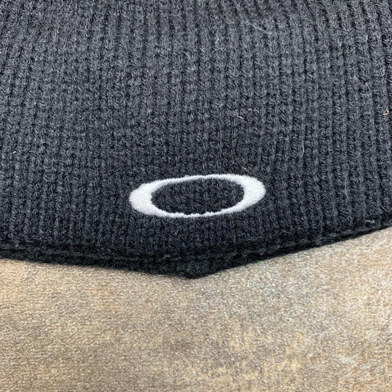 Oakley Software 90s black logo skully beanie