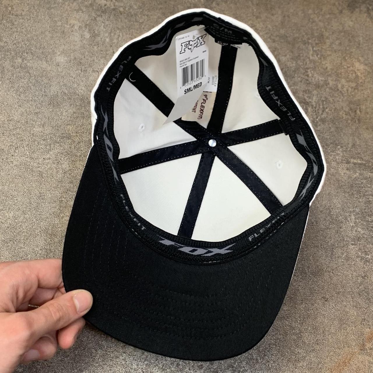 Fox Racing x Red Bull 00s white black grunge graphic cap