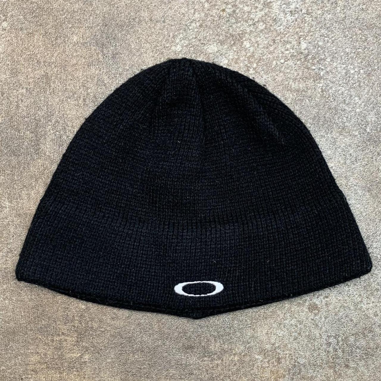 Oakley Software 90s black logo skully beanie