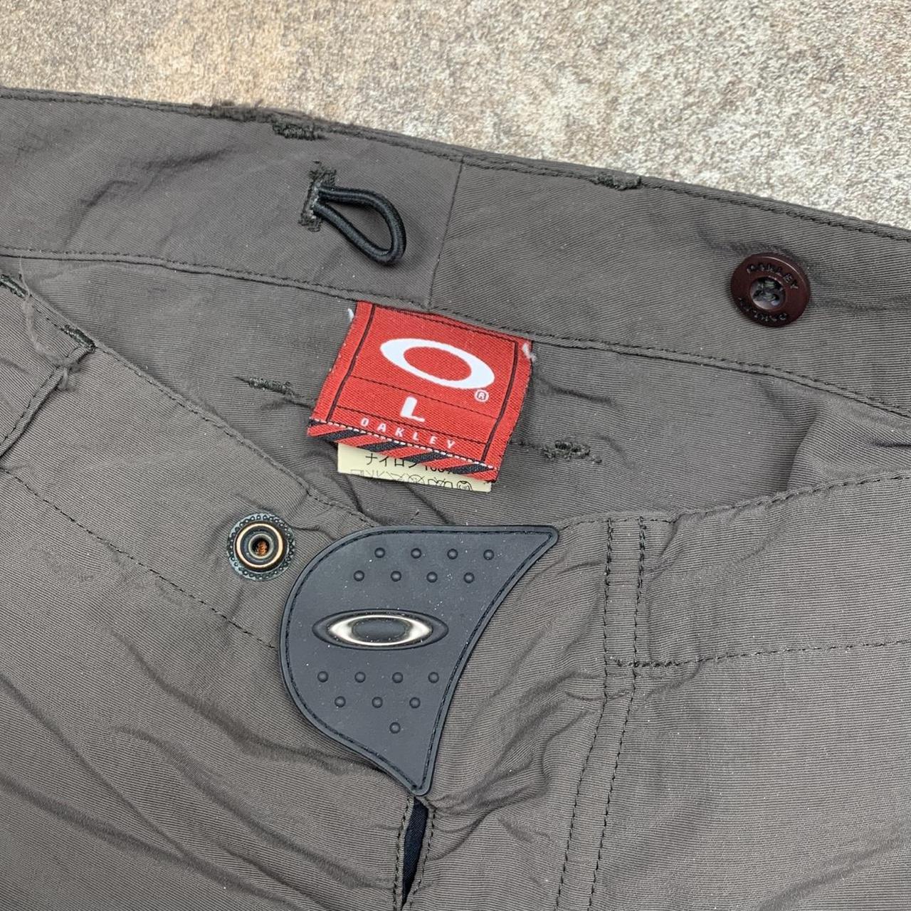 Oakley Software 00s brown black baggy MTB shorts