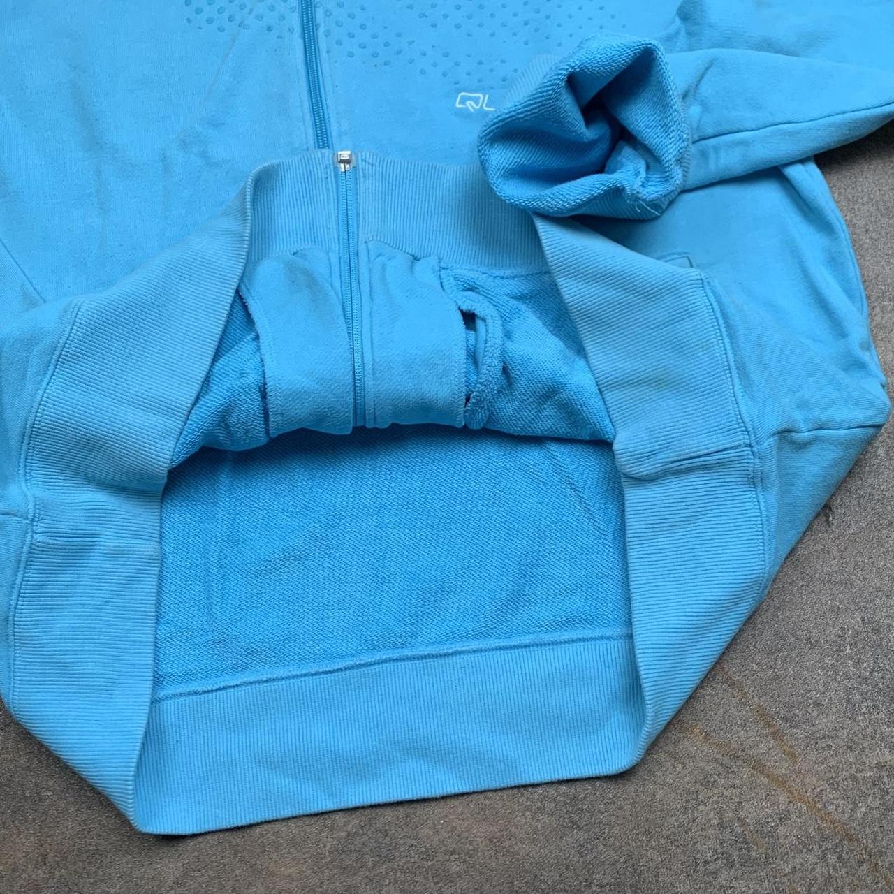 Quiksilver 00s blue graphic boxy zip jumper