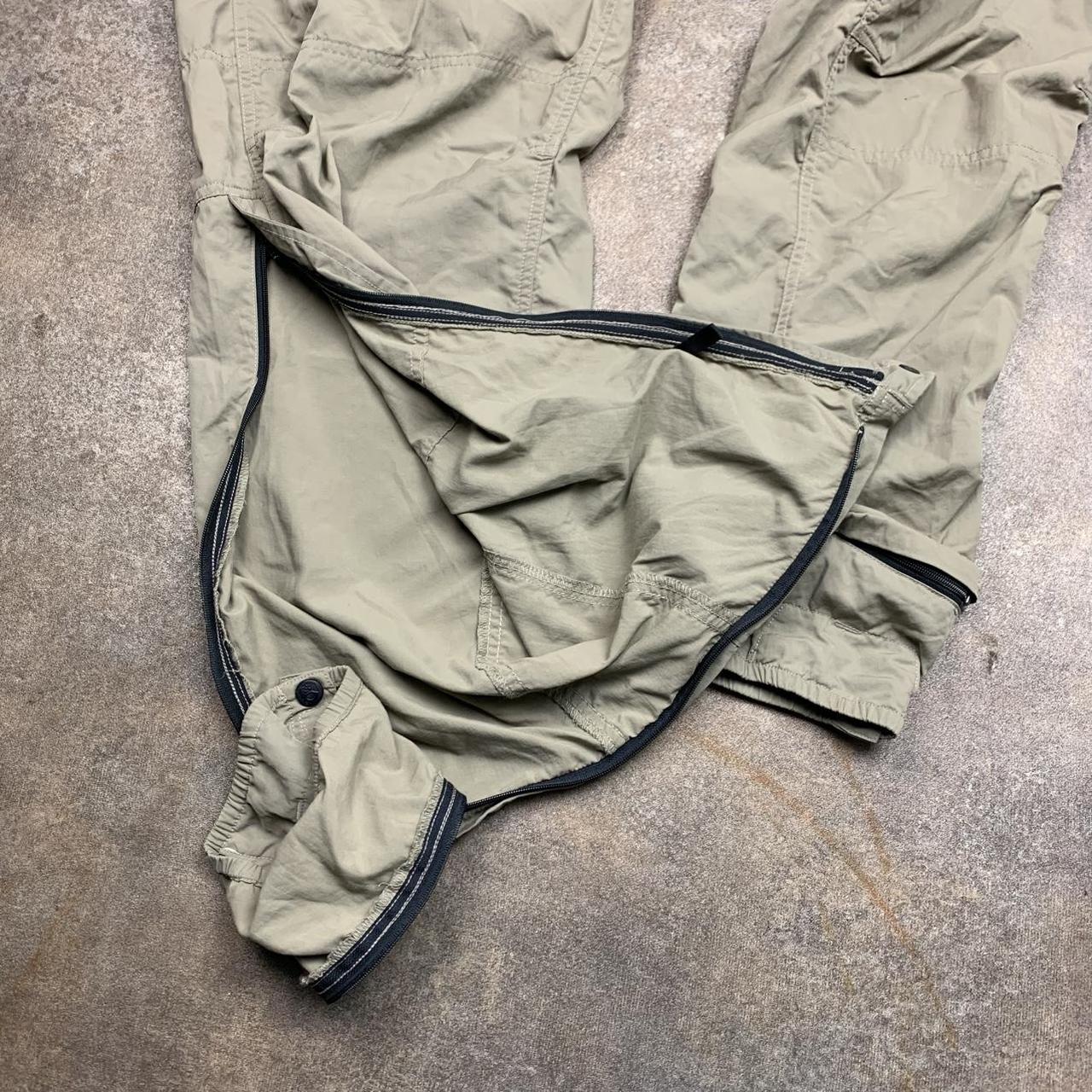 Mountain Hardwear 00s utilised hiking trousers