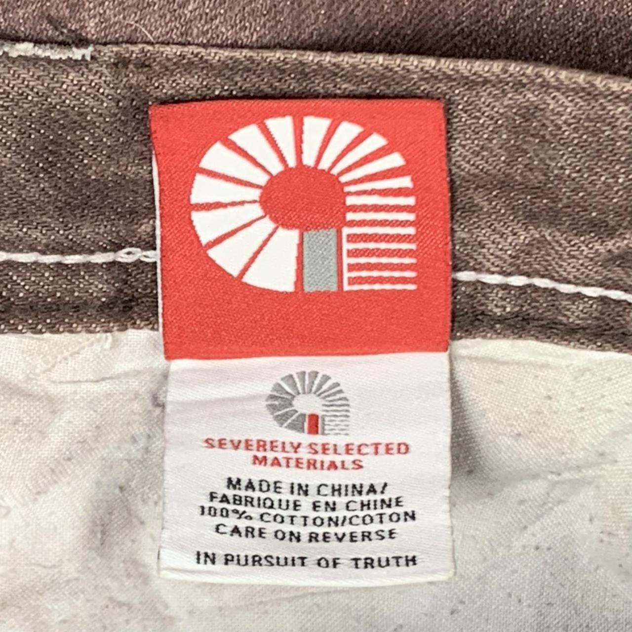 Akademiks 90s baggy graphic maroon denim jeans