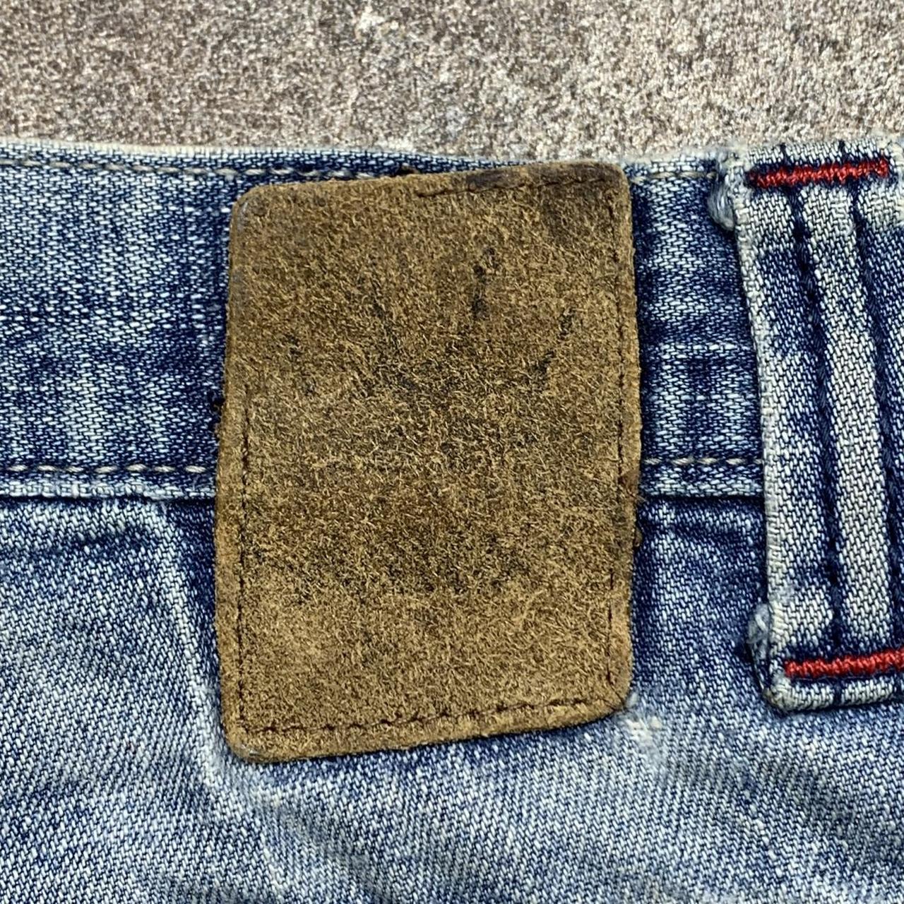 JNCO 00s graphic baggy light blue denim jorts
